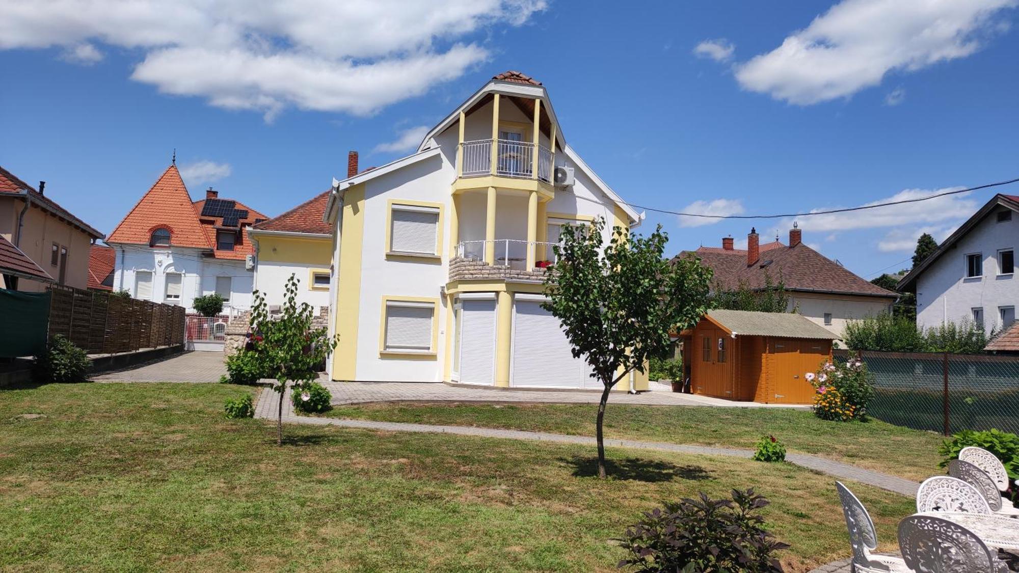 Villa Vanilia Кестели Екстериор снимка