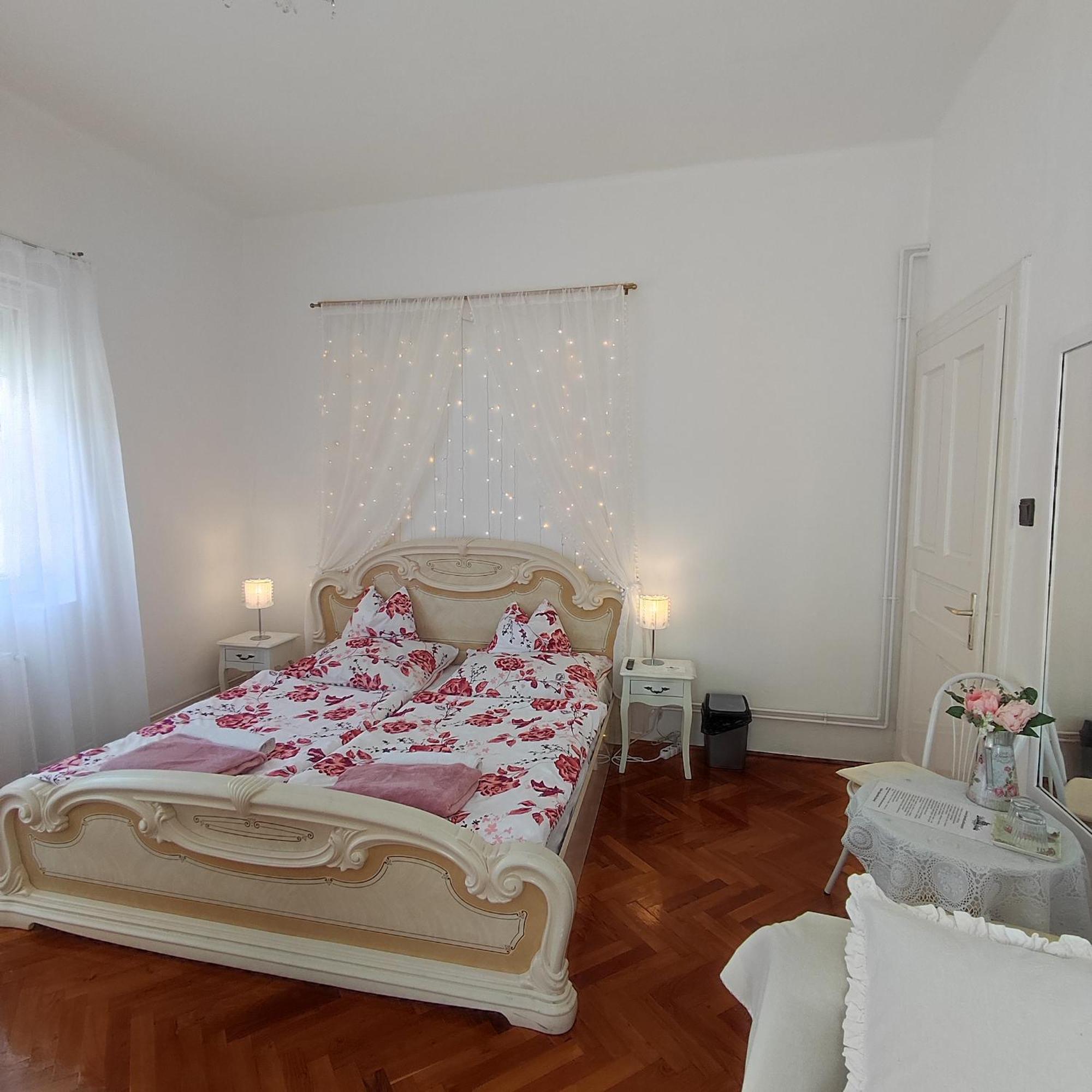 Villa Vanilia Кестели Екстериор снимка